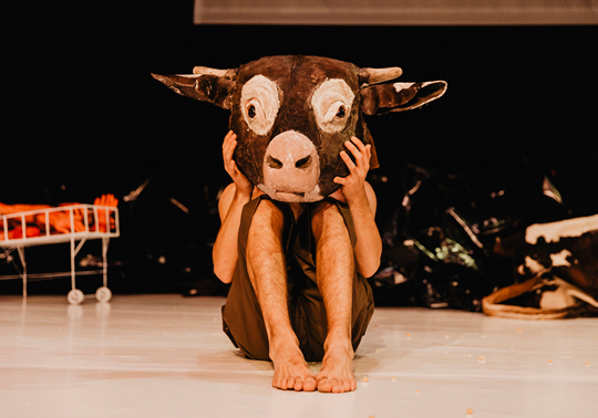 La vaca que riu. Teatre en La Nau. 16/17-abril-2019. 19.30 h